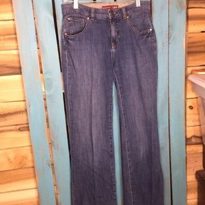 IZOD Just Right Boot Cut jeans size 4